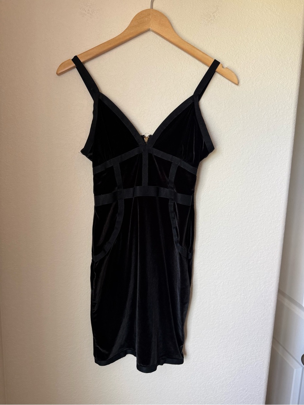 GUESS Black Velvet Corset Seamed Bodycon Mini Dress Size Small